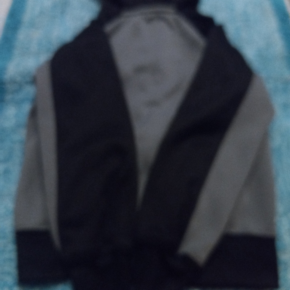****Girls NIKE Jacket**** - Picture 3 of 3